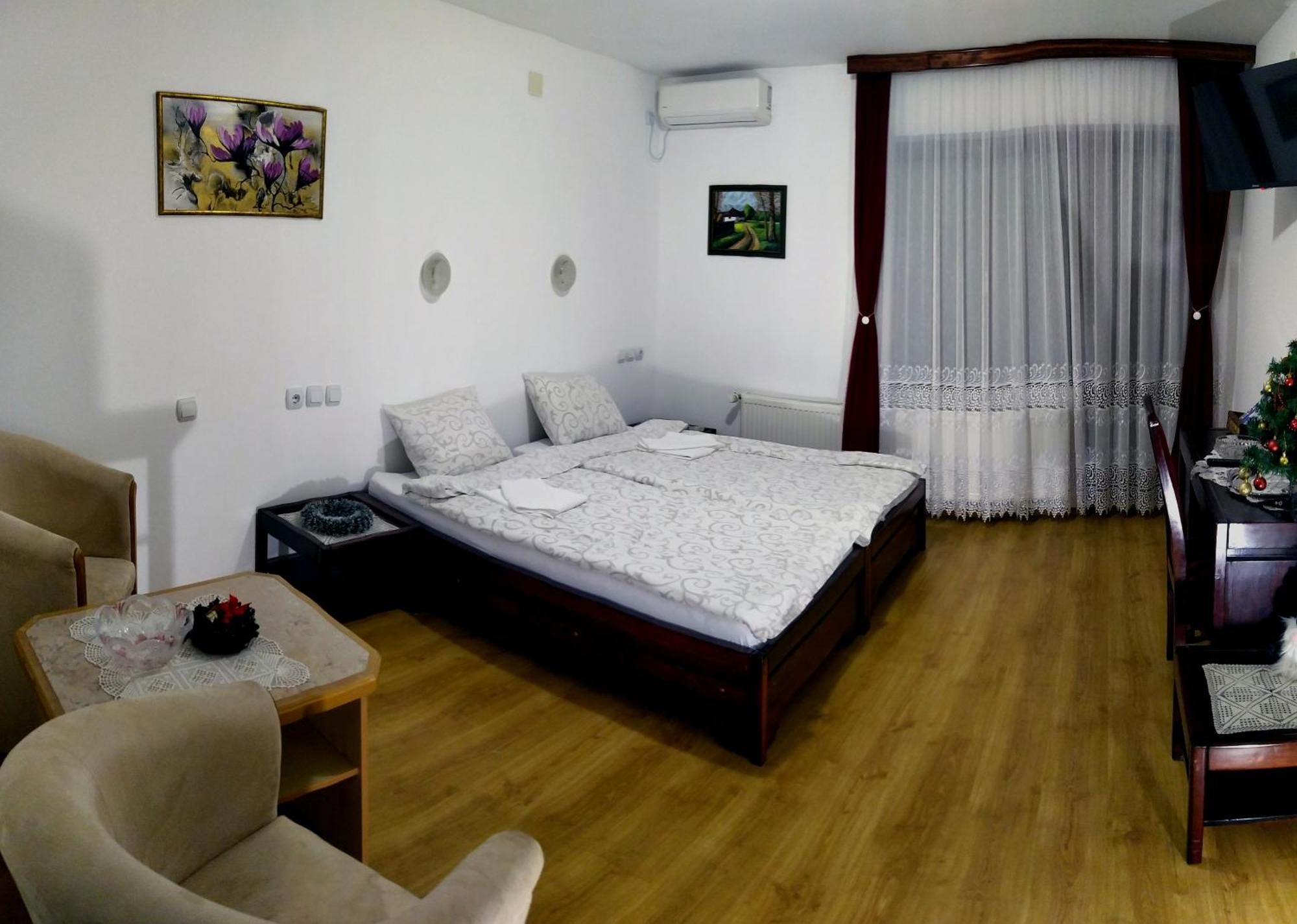 Apartmani "Vila Jelena" Arandjelovac Kültér fotó
