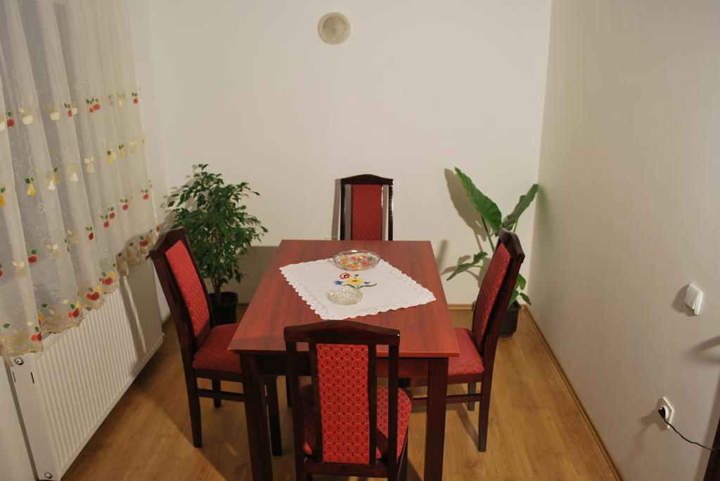 Apartmani "Vila Jelena" Arandjelovac Kültér fotó